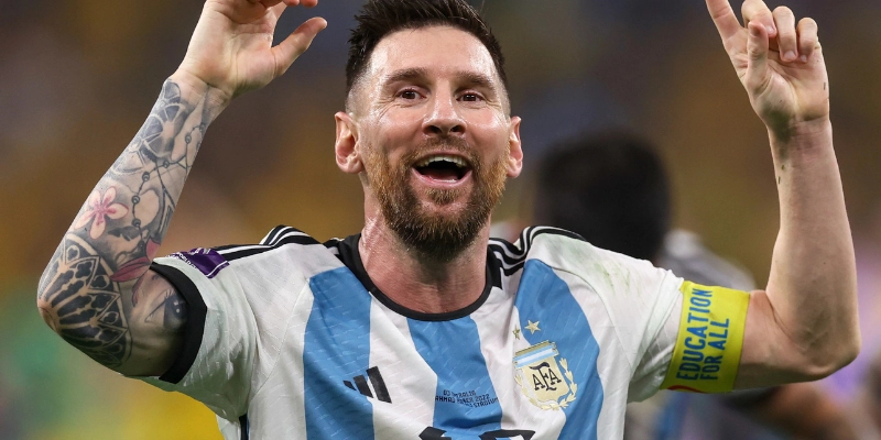 Messi: Huyền Thoại Sống Của Bóng Đá Thế Giới Và Hành Trình Vĩ Đại 2 Messi