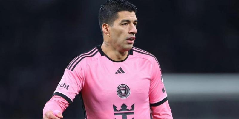 Luis Suarez 3